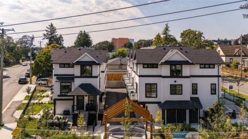 5-820 Dunsmuir Rd, Esquimalt, BC 