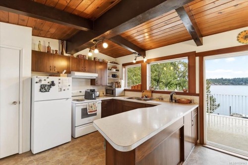 10258 Stirling Arm Cres, Port Alberni, BC 