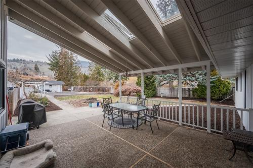 633 Pineview Drive, Kaleden, BC - Outdoor With Deck Patio Veranda With Exterior