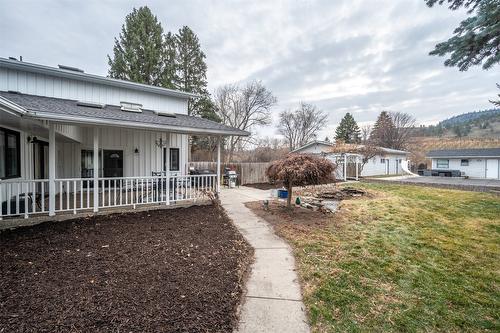 633 Pineview Drive, Kaleden, BC - Outdoor With Deck Patio Veranda
