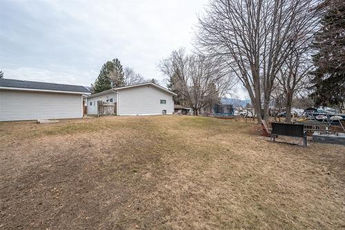 633 Pineview Drive, Kaleden, BC - Outdoor