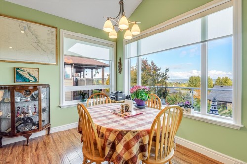 660 Mariner Dr, Campbell River, BC 