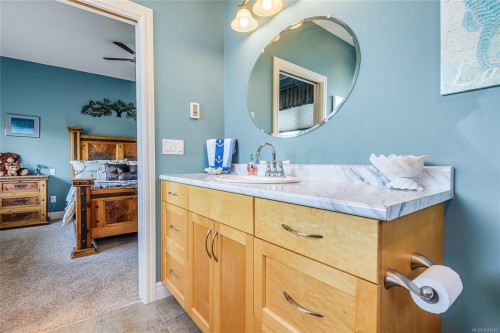 660 Mariner Dr, Campbell River, BC 