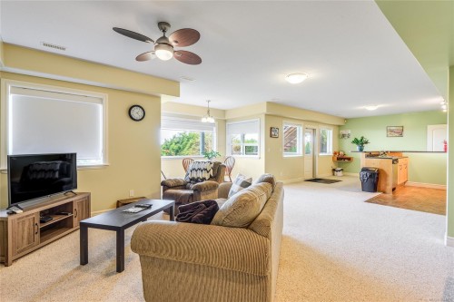 660 Mariner Dr, Campbell River, BC 