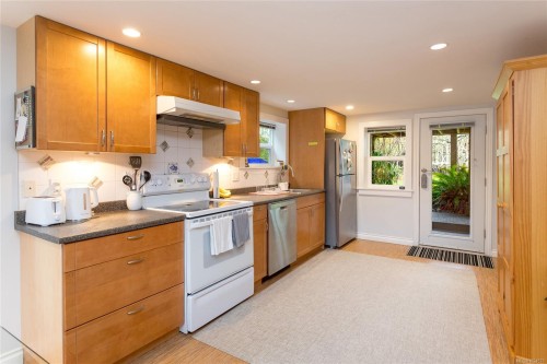 160 Joseph St, Victoria, BC 