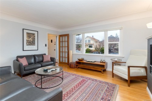 160 Joseph St, Victoria, BC 