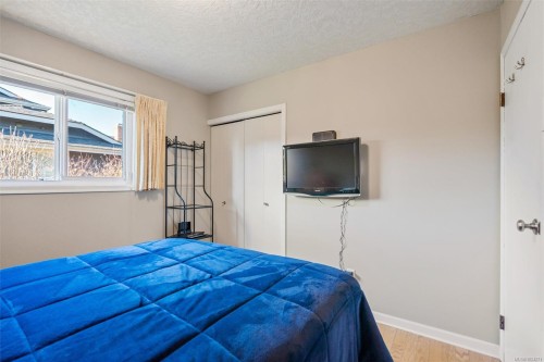 2617 Lancelot Pl, Central Saanich, BC 