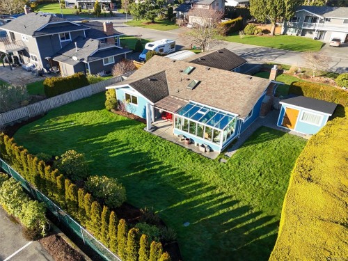 2617 Lancelot Pl, Central Saanich, BC 