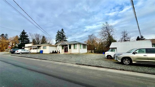 1300 Waddington Rd, Nanaimo, BC 