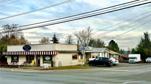 1300 Waddington Rd, Nanaimo, BC 