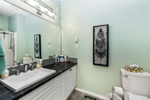 7952 Polo Park Cres, Central Saanich, BC 