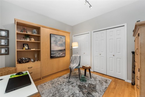 7952 Polo Park Cres, Central Saanich, BC 