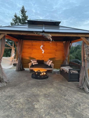 1680 Peligren Pl, Qualicum Beach, BC 