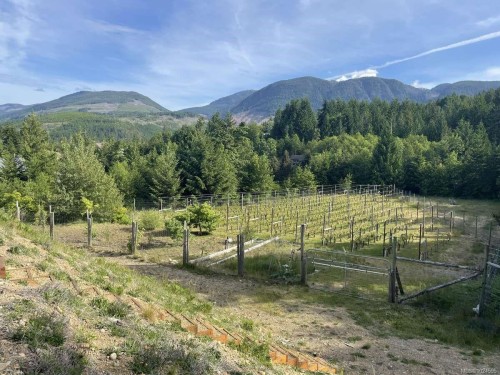 1680 Peligren Pl, Qualicum Beach, BC 