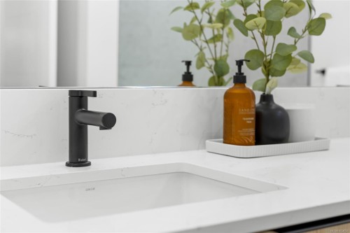 103-2341 Bear Mountain Pkwy, Langford, BC - Indoor Photo Showing Other Room