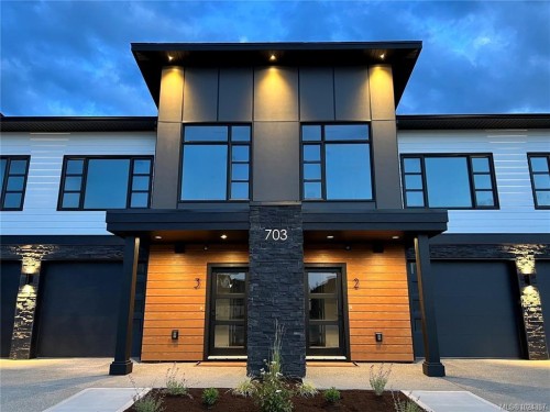 7-3028 Alder St South, Campbell River, BC 