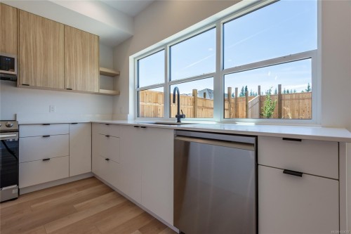 7-3028 Alder St South, Campbell River, BC 