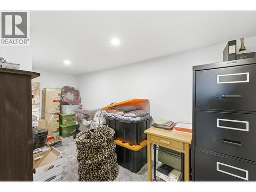 714 Lake Court, West Kelowna, BC - Indoor