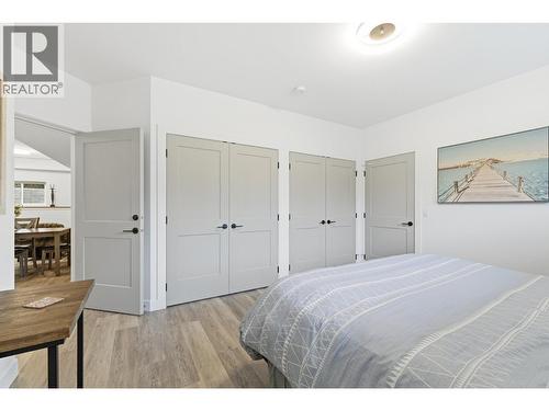 714 Lake Court, West Kelowna, BC - Indoor Photo Showing Bedroom