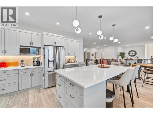 714 Lake Court, West Kelowna, BC - Indoor Photo Showing Kitchen With Stainless Steel Kitchen With Upgraded Kitchen