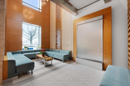 2903-155 Legion Road N, Toronto, ON - Indoor Photo Showing Other Room