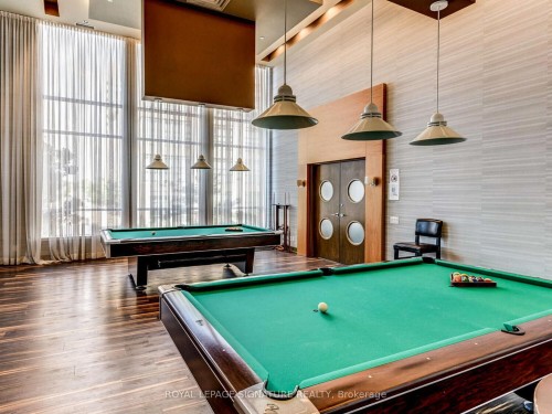 2903-155 Legion Road N, Toronto, ON - Indoor Photo Showing Other Room