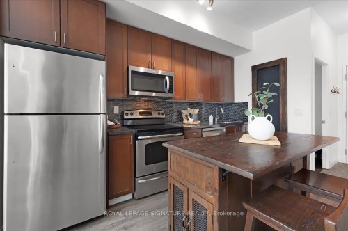 2903-155 Legion Road N, Toronto, ON - Indoor Photo Showing Kitchen With Stainless Steel Kitchen