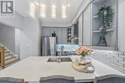 67 Kenilworth Cres - Eat in Kitchen - 