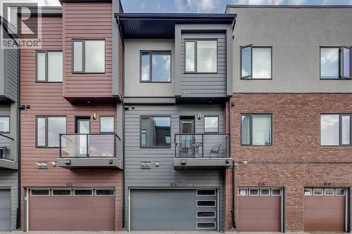 Quiet location! - 614 Greenbriar Common Nw, Calgary, AB - Outdoor With Facade With Exterior