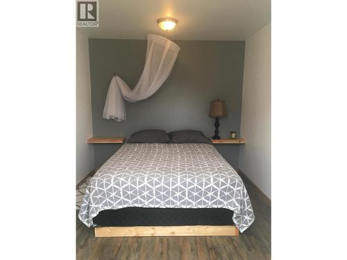3777 Kispiox Valley Road, Hazelton, BC - Indoor Photo Showing Bedroom