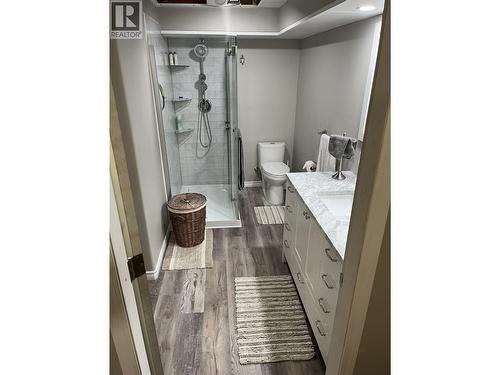 1921 Fairway Road, Quesnel, BC - Indoor Photo Showing Bathroom