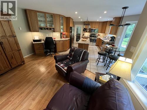 1921 Fairway Road, Quesnel, BC - Indoor