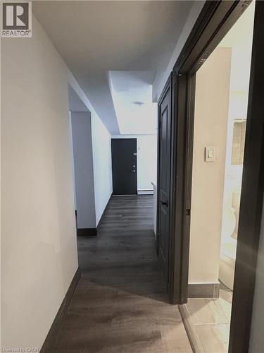 245 Mohawk Road E Unit# 6, Hamilton, ON - Indoor Photo Showing Other Room