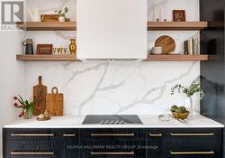 Images are to showcase builder finishes only. - 