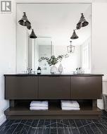 Images are to showcase builder finishes only. - 