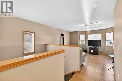 30 Tuscarora Way Nw, Calgary, AB - Indoor Photo Showing Other Room