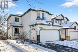30 Tuscarora Way NW  Calgary, AB T3L 2H1