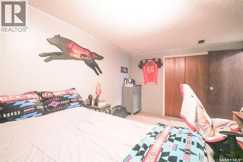 91 Collacott Drive, Yorkton, SK - Indoor Photo Showing Bedroom