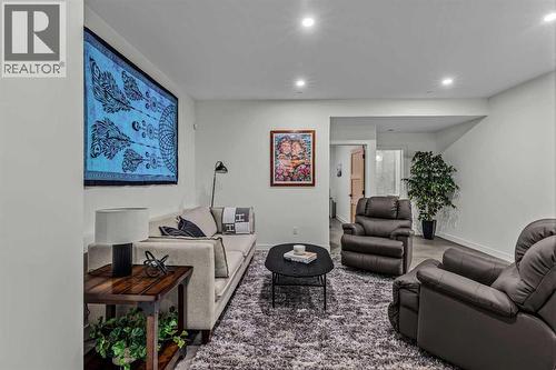 283C Three Sisters Drive, Canmore, AB - Indoor