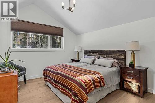283C Three Sisters Drive, Canmore, AB - Indoor Photo Showing Bedroom