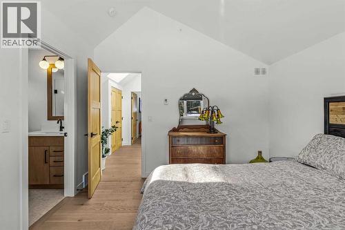 283C Three Sisters Drive, Canmore, AB - Indoor Photo Showing Bedroom