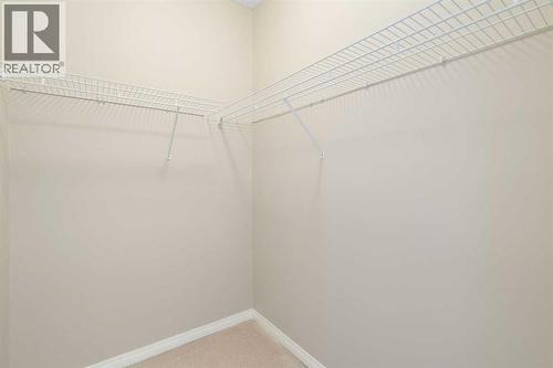 404, 2422 Erlton Street Sw, Calgary, AB - Indoor With Storage