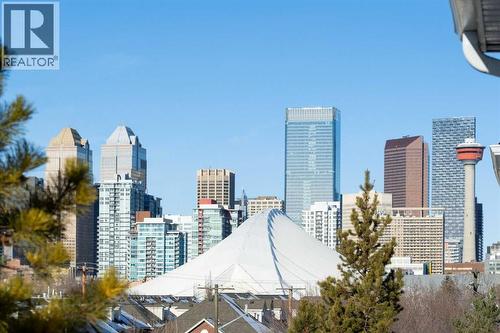 404, 2422 Erlton Street Sw, Calgary, AB - Outdoor