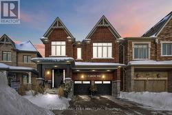 74 MORNINGSTAR AVENUE  Whitby, ON L1R 0P6