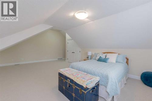 4622 93A Street, Wedgewood, AB - Indoor Photo Showing Bedroom