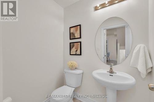 79 Algoma Drive, Vaughan, ON - Indoor Photo Showing Bathroom