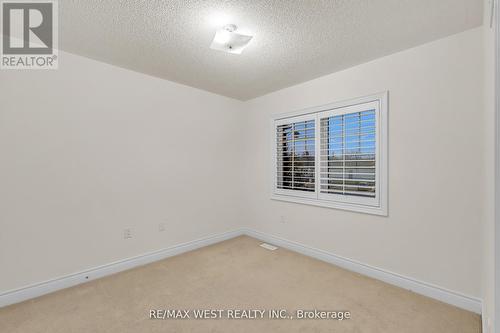 79 Algoma Drive, Vaughan, ON - Indoor Photo Showing Other Room