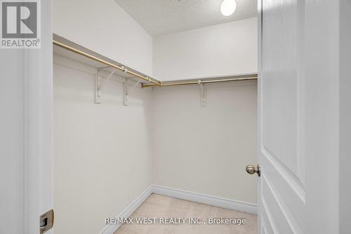 79 Algoma Drive, Vaughan, ON - Indoor With Storage