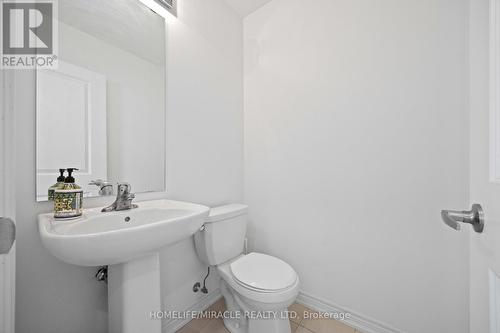 9470 The Gore Road, Brampton, ON - Indoor Photo Showing Bathroom