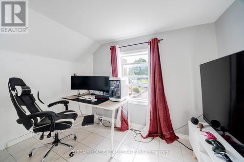 2048 Walker Avenue, Peterborough, ON - Indoor Photo Showing Office